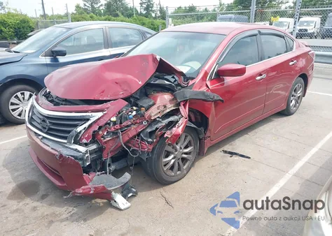 2015 Nissan Altima 2.5/S/Sv/Sl z USA, uszkodzony, nr VIN 1N4AL3AP3FC202272